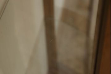 イギリスビンテージ　マホガニー材　半円形　クラシカルな佇まいが魅力的なキャビネット(飾り棚、収納棚、ガラスケース、ヴィンテージ、ハーフムーン)(R-059249)