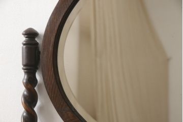 イギリスアンティーク　オーク材　品のあるデザインが魅力的な小振りなドレッシングチェスト(ドレッサー、鏡台)(R-059250)