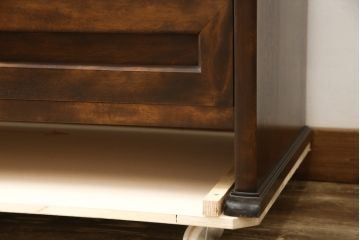 和製ビンテージ　美品　九州民芸家具　高山デザイン　シンプルモダンなデザインが美しい茶箪笥(茶棚、飾り棚、キャビネット、ヴィンテージ)(R-059252)