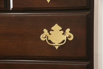中古　美品　カナダ　ダーラム・ファニチャー(Durham Furniture)　エレガントなデザインの金具が目を引くトールチェスト(縦型チェスト、ランジェリーチェスト、引き出し)(R-059253)