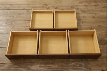 中古　美品　三越　Brugge(ブルージュ)　オーク材　ステンドグラスがアクセントのライティングビューロー(定価約27万円)(簿記机、ワークデスク、在宅ワーク用、在宅用)(R-059259)