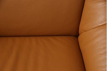 中古　美品　デセデ(de Sede)　フーゴ・デ・ロイターデザイン　DS-166　ゆったりとしたくつろぎの時間を演出する総本革張りの1人掛けリクライニングソファ&オットマンセット(レザー、スツール、1P)(定価約120万円)(R-059263)