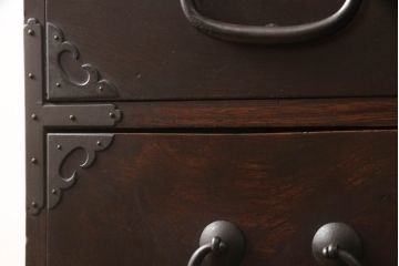 和製アンティーク　杢目の良い前面欅(ケヤキ)材　丁度良いサイズ感が魅力的な仙台箪笥(和タンス、衣装たんす、収納箪笥、整理箪笥、引き出し)(R-059265)