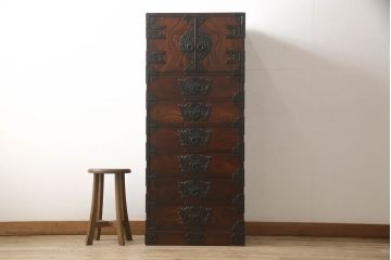 中古　岩谷堂箪笥　細部の意匠に職人のこだわりを感じる立長箪笥(縦型チェスト、衣装たんす、収納箪笥、整理箪笥、引き出し)(R-059266)