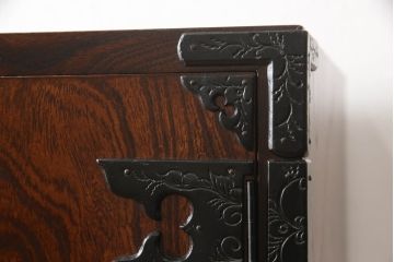 中古　岩谷堂箪笥　細部の意匠に職人のこだわりを感じる立長箪笥(縦型チェスト、衣装たんす、収納箪笥、整理箪笥、引き出し)(R-059266)
