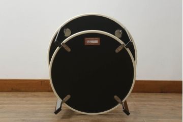 中古　美品　Poltrona Frau(ポルトローナフラウ)　Carlo Colombo(カルロ・コンボ)デザイン　TAVOLO REGOLO(タボロ レゴロ)　異素材の組み合わせがスタイリッシュな雰囲気を高めるサイドテーブル(ラウンドテーブル、コーヒーテーブル、ローテーブル)(定価約30万円)(R-059267)