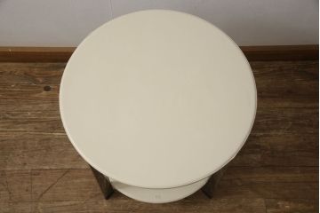 中古　Poltrona Frau(ポルトローナフラウ)　Carlo Colombo(カルロ・コンボ)デザイン　TAVOLO REGOLO(タボロ レゴロ)　異素材の組み合わせがスタイリッシュな雰囲気を高めるサイドテーブル(ラウンドテーブル、コーヒーテーブル、ローテーブル)(定価約30万円)(R-059268)