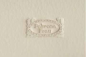 中古　Poltrona Frau(ポルトローナフラウ)　Carlo Colombo(カルロ・コンボ)デザイン　TAVOLO REGOLO(タボロ レゴロ)　異素材の組み合わせがスタイリッシュな雰囲気を高めるサイドテーブル(ラウンドテーブル、コーヒーテーブル、ローテーブル)(定価約30万円)(R-059268)