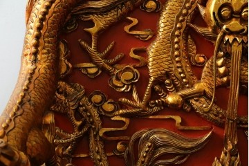 ヴィンテージ家具　超激レア!!　中国美術　皇帝・王座デザイン　黄金に輝く龍の彫刻が高貴なチェア　(R-059286)