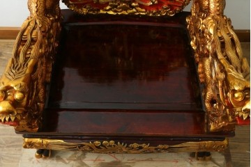 ヴィンテージ家具　超激レア!!　中国美術　皇帝・王座デザイン　黄金に輝く龍の彫刻が高貴なチェア　(R-059286)