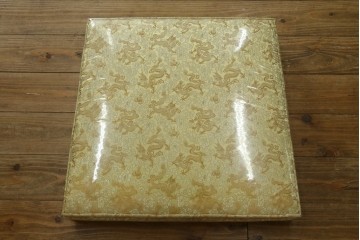 ヴィンテージ家具　超激レア!!　中国美術　皇帝・王座デザイン　黄金に輝く龍の彫刻が高貴なチェア　(R-059286)