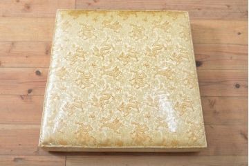 ヴィンテージ家具　超激レア!!　中国美術　王座デザイン　皇帝　黄金に輝く龍の彫刻が高貴な雰囲気を高める1人掛けソファ(1P、ビンテージ、アームソファ、アームチェア、イス、椅子)(R-059286)