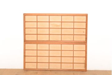 アンティーク建具　昭和初期　高級品!　幅狭タイプ　和の雰囲気を高める裏障子付き格子戸4枚セット(帯ガラス戸、引き戸、障子戸、建具)(R-059288)