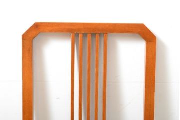 中古　美品　メデア(Medea)　上品でクラシカルな雰囲気が魅力のチェア4脚セット(ダイニングチェア、椅子、イス、バラ売り可能)(定価4脚で約92万円)(R-059304)