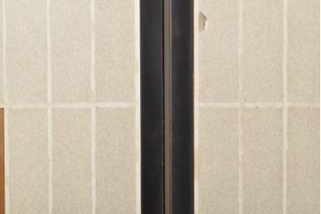 アンティーク建具　黒い框がモダンな印象を高める障子戸4枚セット(引き戸、建具)(R-059310)