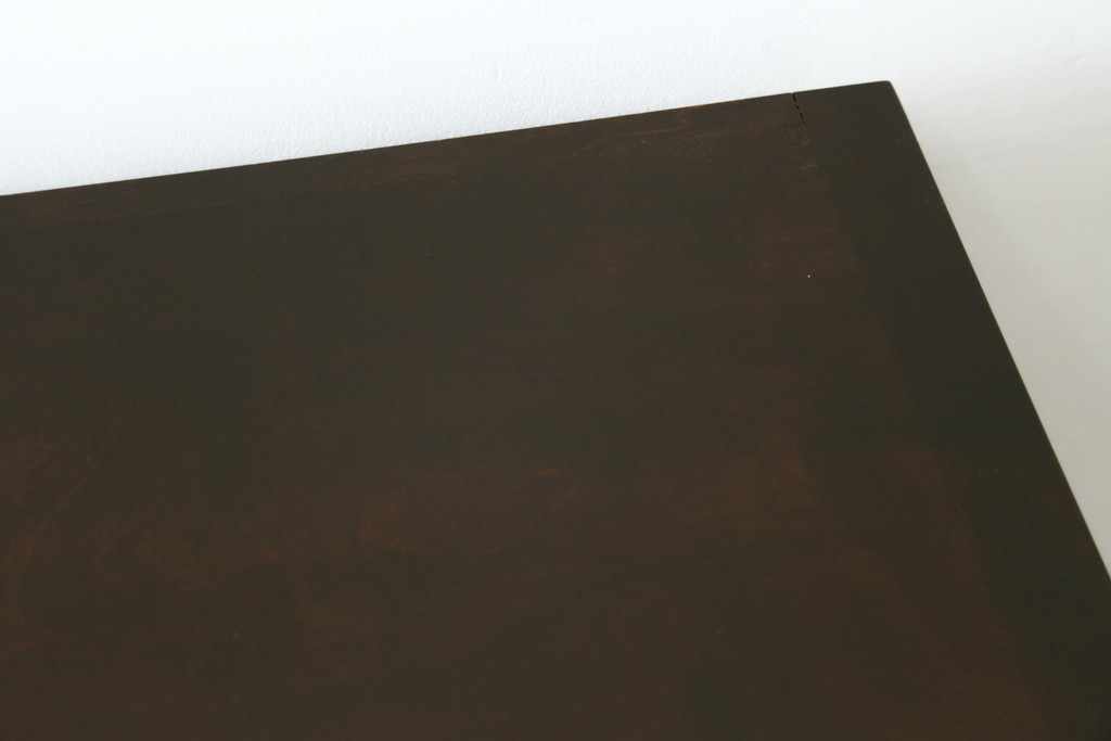 中古　美品　北海道民芸家具　上品な佇まいが魅力的なチェスト　(R-059336)