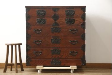 中古　美品　岩谷堂箪笥　風格のある佇まいが魅力的な衣装箪笥(収納タンス、和箪笥、整理箪笥、引き出し)(R-059337)