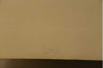 希少!!　中古　Poltrona Frau(ポルトローナ・フラウ)　EDOARDO(エドアル)　優雅なひと時を過ごせる総本革1人掛けソファ　定価約88万円　(R-059358)