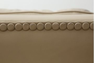 希少!!　中古　Poltrona Frau(ポルトローナフラウ)　EDOARDO(エドアル)　優雅なひと時を過ごせる総本革1人掛けソファ(レザーソファ、1P、一人掛け)(定価約88万円)(R-059359)