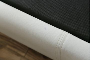 中古　美品　IDC大塚家具オリジナル　「ジオR」　合皮　モダンでシャープなデザインが格好良いダブルベッドフレーム(定価約167000円)(ベッド)(R-059379)