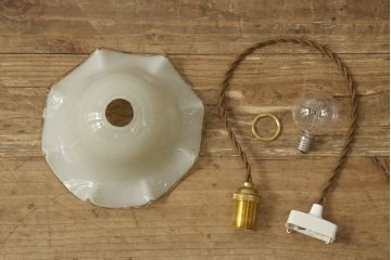ヴィンテージ照明　イギリスビンテージ　上品なフリルシェードのペンダントライト(ランプシェード、天井照明、吊り下げ照明)(R-059391)