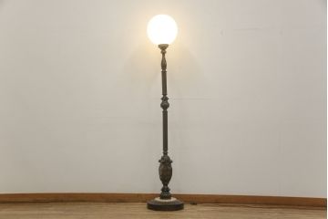 アンティーク照明　大正ロマン　彫刻入り　空間を優しい雰囲気に包むフロアスタンド(フロアライト、スタンド照明)(R-059394)