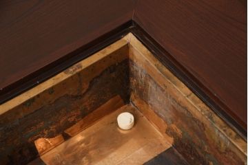中古　美品　九州民芸家具　欅(ケヤキ)材　シンプルなデザインの囲炉裏テーブル(座卓、ローテーブル、木製火鉢)(R-059412)