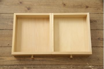 中古　美品　北海道民芸家具　落ち着きのある上品な佇まいが魅力のローボード(収納棚、戸棚、、テレビ台、キャビネット、ローチェスト、引き出し)(R-059416)