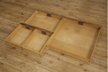 イギリスアンティーク　高級品　上手物!　マホガニー材・内部オーク材　クラシカルな雰囲気ただようブックケース付きデスク(テーブル、キャビネット、戸棚、収納棚、ワークデスク)(R-059417)