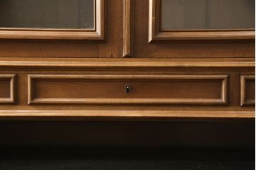イギリスアンティーク　高級品　上手物!　マホガニー材・内部オーク材　クラシカルな雰囲気ただようブックケース付きデスク(テーブル、キャビネット、戸棚、収納棚、ワークデスク)(R-059417)