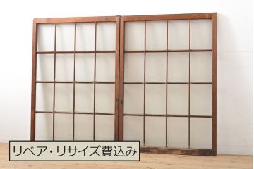 アンティーク建具　モールガラス入りで柔らかな印象のガラス窓2枚セット(ガラス戸、引き戸、建具)(R-059430)