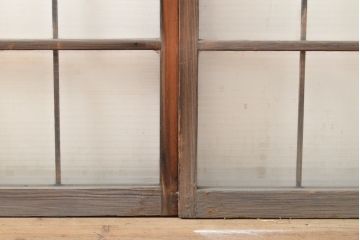アンティーク建具　モールガラス入りで柔らかな印象のガラス窓2枚セット(ガラス戸、引き戸、建具)(R-059430)