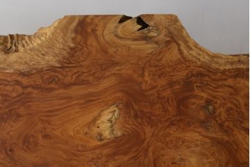 中古　希少!　杢目の素晴らしい欅(ケヤキ)一枚板ダイニングテーブル(食卓、4人掛け)(R-059434)