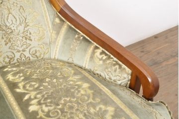 中古　美品　DREXEL HERITAGE(ドレクセルヘリテイジ)　落ち着いた色合いと品のある柄が優雅な雰囲気を醸し出す3人掛けソファ(三人掛け、3P)(R-059435)