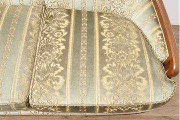 中古　美品　DREXEL HERITAGE(ドレクセルヘリテイジ)　落ち着いた色合いと品のある柄が優雅な雰囲気を醸し出す3人掛けソファ(三人掛け、3P)(R-059435)