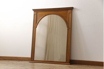 中古　美品　イタリア　窓枠のようなデザインがおしゃれなウォールミラー(壁掛け鏡)(定価約20万円)(R-059437)