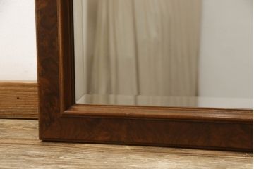 中古　美品　DREXEL HERITAGE(ドレクセルヘリテイジ)　高級感ある木目が美しいウォールミラー(壁掛け鏡)(R-059438)