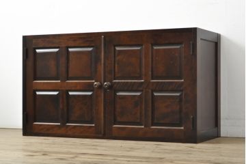 中古　北海道民芸家具　天板・脚(台輪)付きリメイク　落ち着きのある上品な佇まいが魅力の衣装盆付きのローボード(引き出し、チェスト、リビングボード、テレビボード、着物箪笥)(R-059447)