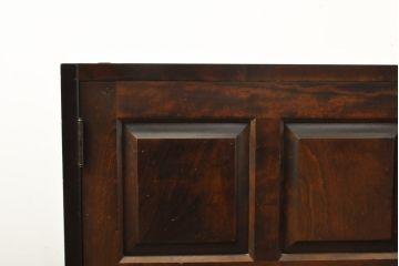 中古　北海道民芸家具　天板・脚(台輪)付きリメイク　落ち着きのある上品な佇まいが魅力の衣装盆付きのローボード(引き出し、チェスト、リビングボード、テレビボード、着物箪笥)(R-059447)