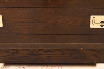 中古　カリモク家具(karimoku)　domani(ドマーニ)　Morganton(モーガントン)　上品な佇まいのチェスト(定価約30万円)(サイドチェスト、引き出し)(R-059450)