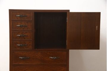 中古　高級品　総漆塗り　三方欅材・中桐材　個性的な取っ手が目を引く指物箪笥(定価約38万円)(チェスト、和タンス、収納箪笥、引き出し)(R-059462)