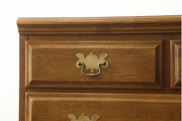 和製ビンテージ　カリモク家具(karimoku)　アーリーアメリカンテイストの空間づくりに活躍するチェスト(引き出し、ヴィンテージ)(R-059463)