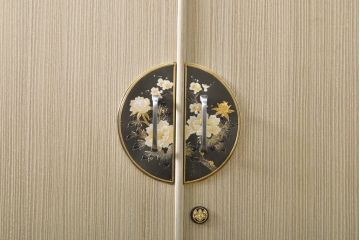 中古　さが美　伝統工芸士 東樹義明　収納力抜群! 上質な和の空間づくりにぴったりの加茂桐箪笥(胴厚、和タンス、桐たんす、収納箪笥、着物箪笥)(R-059465)