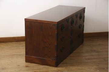 中古　美品　伝統民芸家具　岩谷堂箪笥　NO.892 四尺リビング　和モダンなお部屋づくりに取り入れたいローチェスト(定価約33万円)(ローボード、衣装タンス、引き出し)(R-059470)