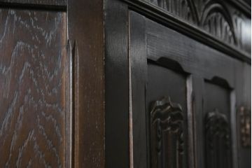 イギリスビンテージ　オーク材　クラシカルな佇まいが魅力のワードローブ(ホールローブ、洋服タンス、衣装タンス、収納棚、ヴィンテージ)(R-059475)