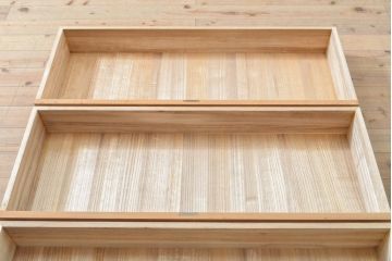 中古　紀州箪笥　伝統工芸士 中田静夫　温かみのある木色が魅力的な総桐箪笥(定価約200万円)(胴丸、和タンス、桐たんす、収納箪笥、衣装タンス)(R-059477)