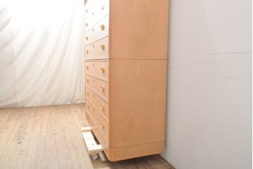 中古　紀州箪笥　伝統工芸士 中田静夫　温かみのある木色が魅力的な総桐箪笥(定価約200万円)(胴丸、和タンス、桐たんす、収納箪笥、衣装タンス)(R-059477)