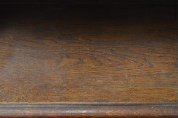和製ビンテージ　神戸洋家具　永田良介商店　落ち着いた色合いとクラシカルな佇まいが魅力的なキャビネット(食器棚、カップボード、収納棚、飾り棚、ヴィンテージ)(R-059482)