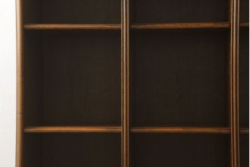 中古　超美品　松永工房　Continue(カンティーニュ)　優美な曲線が美しくクラシカルな雰囲気を高めてくれるブックケース(本棚、ブックシェルフ、収納棚)(定価約40万円)(R-059502)