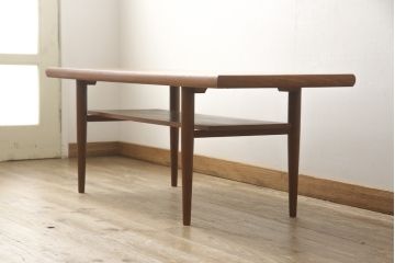 ヴィンテージ家具　デンマークビンテージ　チーク材　シンプルでスタイリッシュな空間を演出するセンターテーブル(リビングテーブル、ローテーブル、北欧)(R-059503)